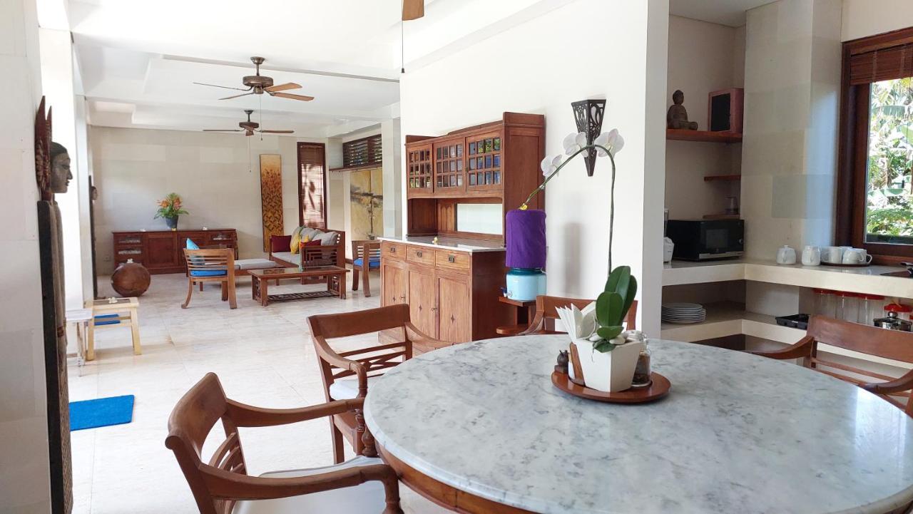 Villa Rumah Isah Кандидаса Экстерьер фото