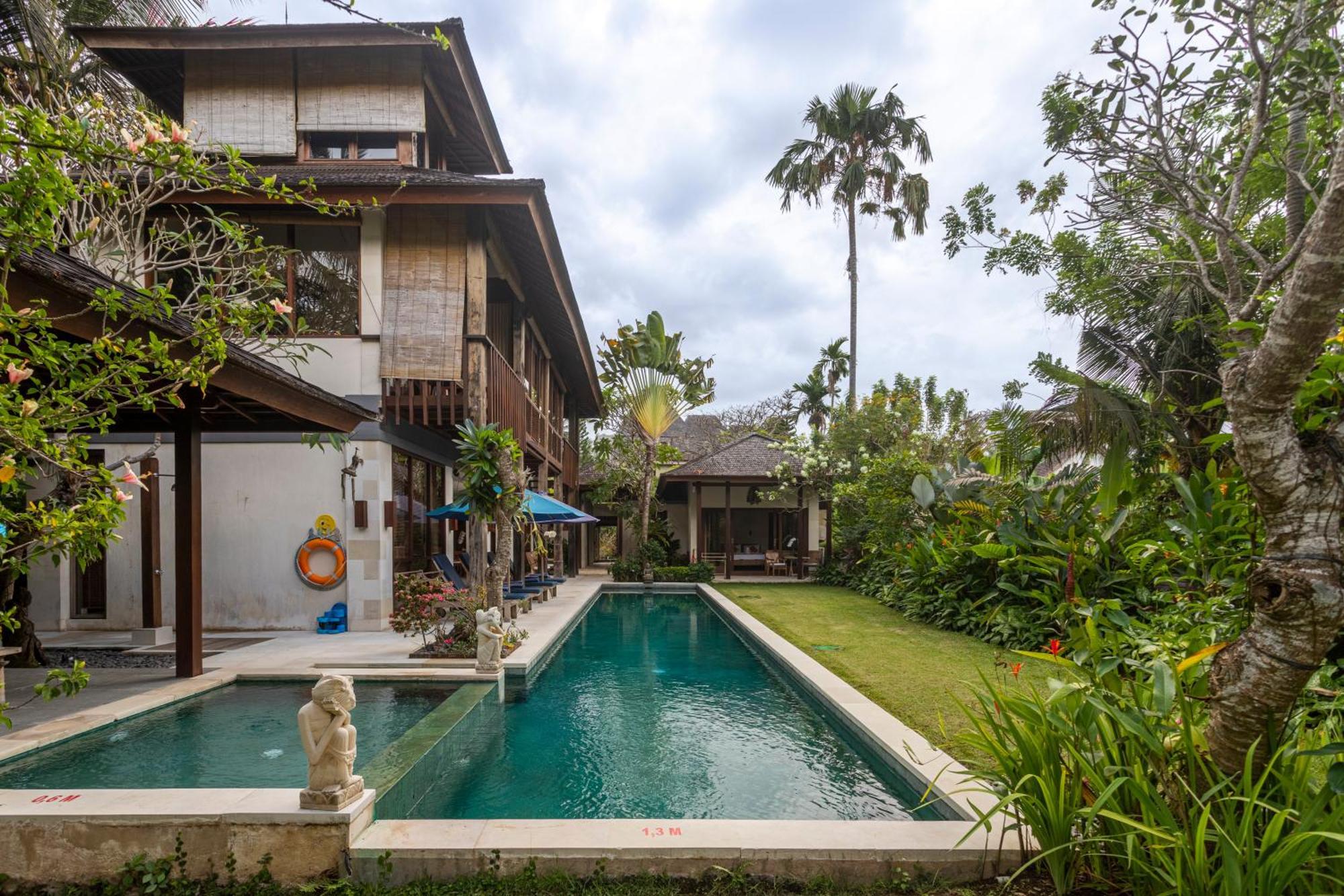 Villa Rumah Isah Кандидаса Экстерьер фото