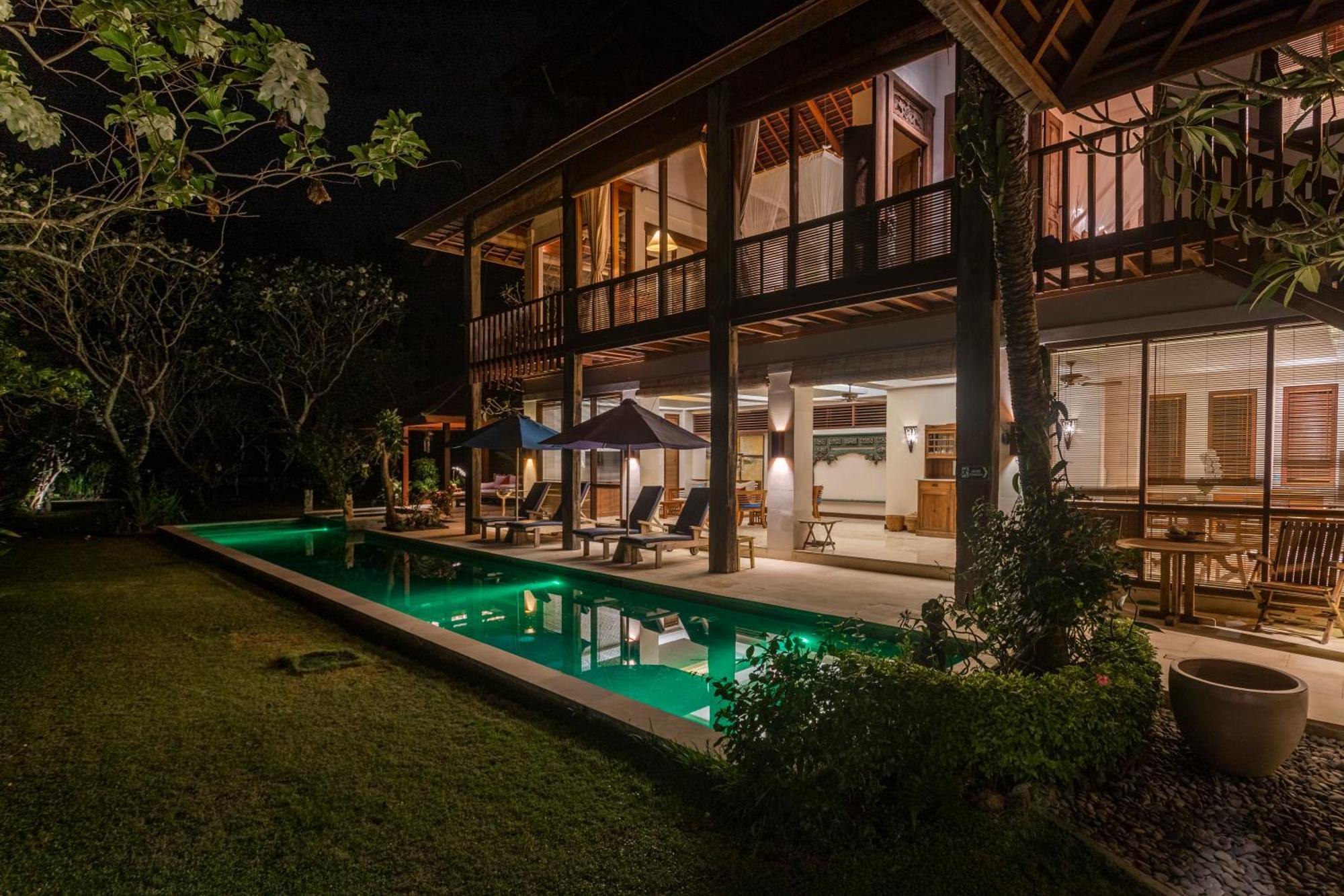 Villa Rumah Isah Кандидаса Экстерьер фото